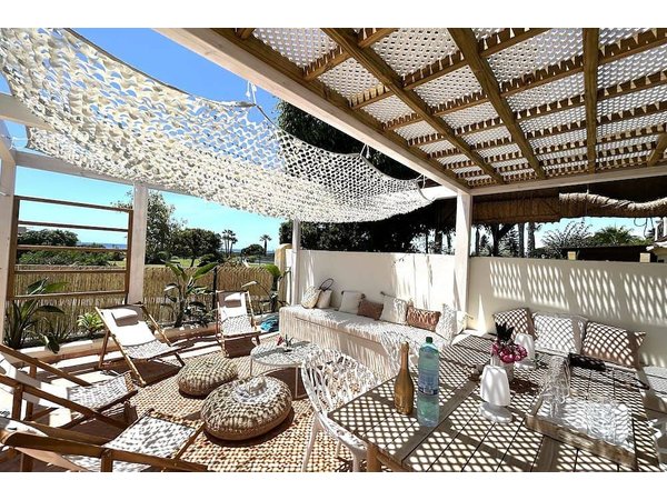 Holiday home in Tarifa from £359 per night