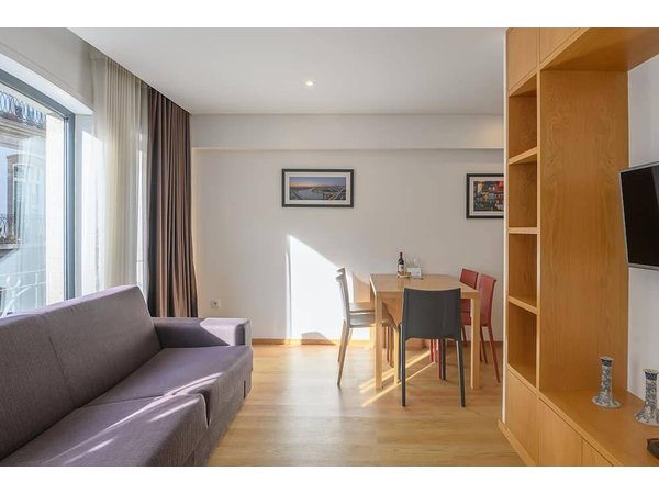 Holiday home in Porto from £1039 per night