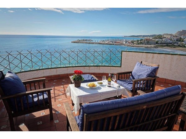 Holiday apartment in Garraf from £255 per night