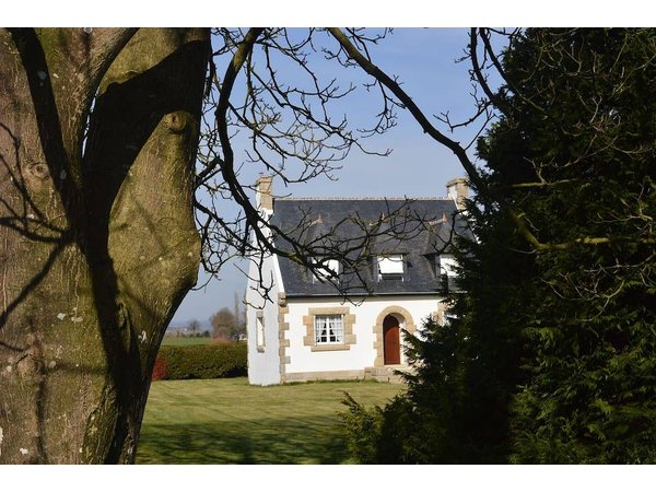 Holiday home in Gouézec from £53 per night