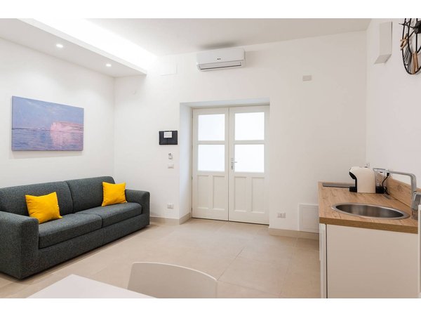 Holiday apartment in Ortigia from £46 per night