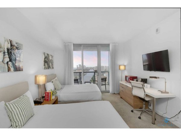 Holiday apartment in Broward County from £135 per night