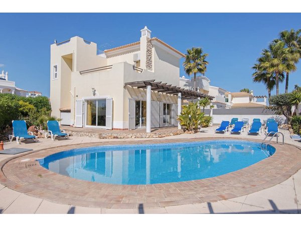 Holiday home in Albufeira from £360 per night