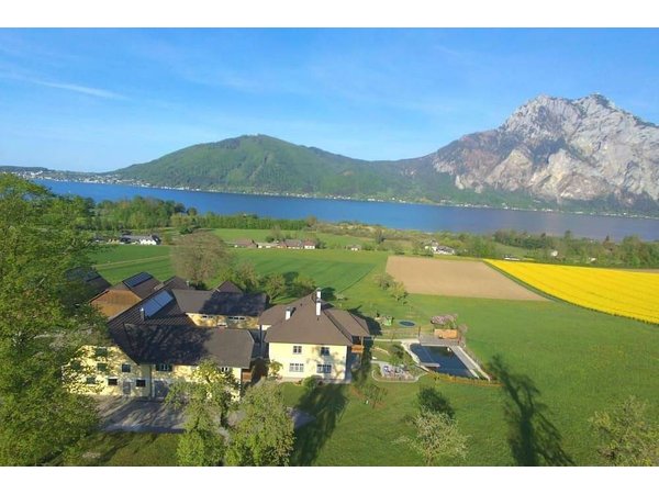 Holiday apartment in Traunsee from £187 per night