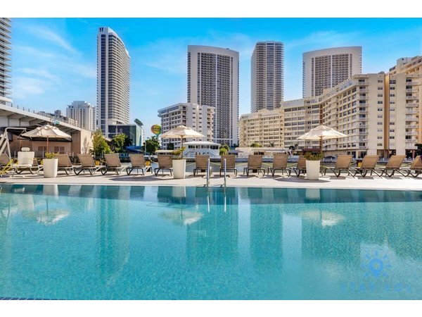 Holiday apartment in Broward County from £167 per night