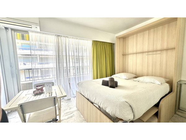 Holiday apartment in Cannes from £80 per night