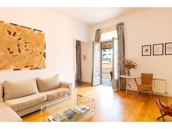 Holiday apartment in Barcelona from £506 per night