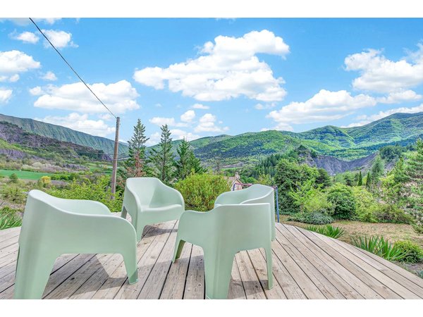 Holiday home in Provence from £52 per night