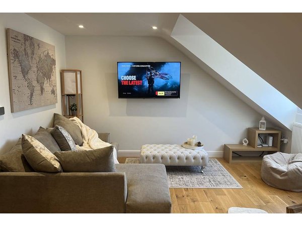 Holiday apartment in Abingdon from £184 per night