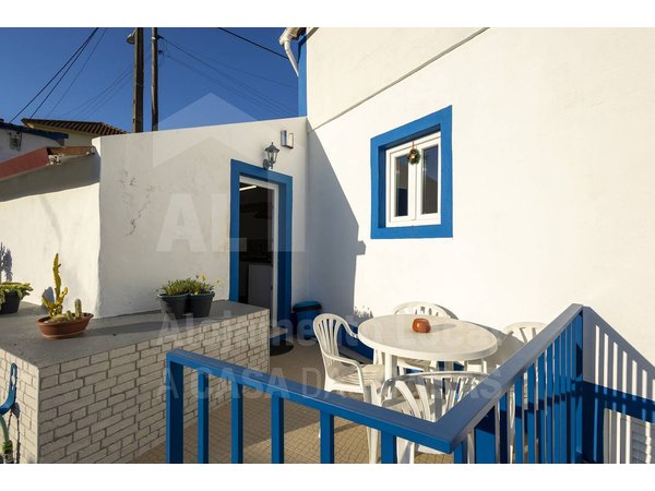 Holiday home in Grande Lisboa from £58 per night