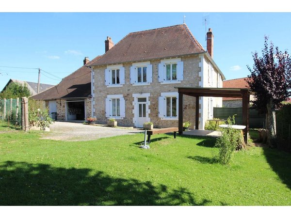 Holiday home in Limousin from £51 per night