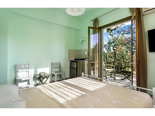 Holiday apartment in Lefkada from £30 per night