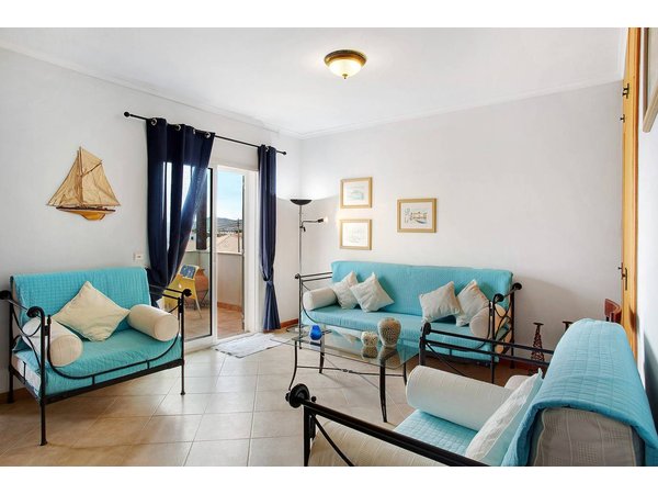 Holiday apartment in Porto Santo from £77 per night