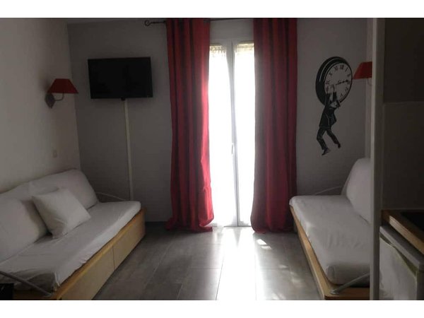Holiday apartment in Torcy from £116 per night