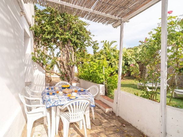 Holiday home in Anglona from £51 per night