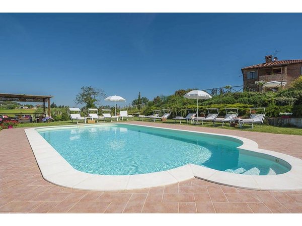 Holiday home in Lake Trasimeno from £638 per night