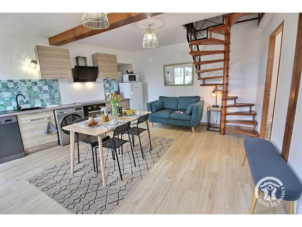 Holiday home in Goudelin from £54 per night