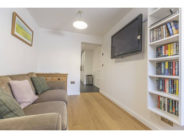 Holiday home in Oxfordshire from £97 per night