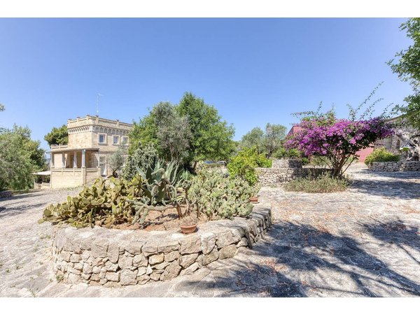 Holiday apartment in Salento from £33 per night
