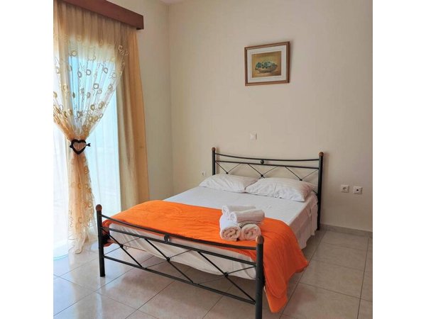 Holiday home in Rhodes from £86 per night