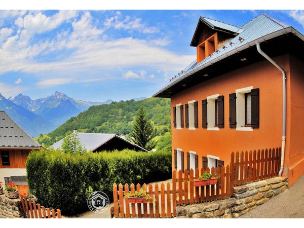 Holiday home in Savoie from £33 per night