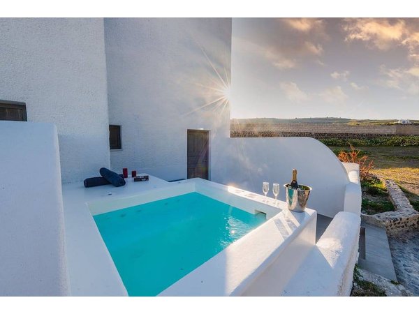 Holiday apartment in Cyclades from £64 per night