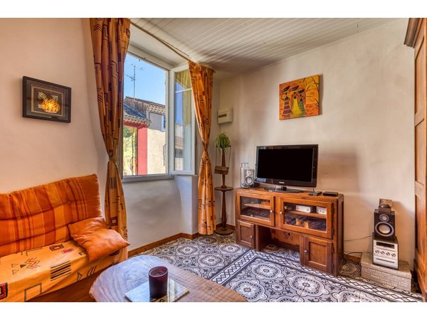 Holiday home in Hérault from £52 per night