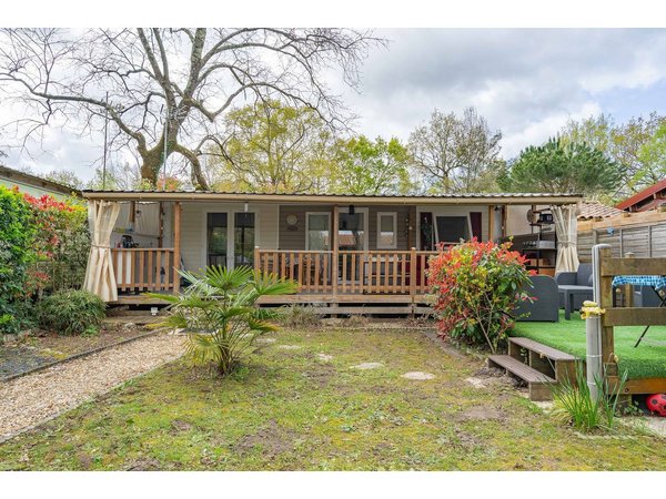 Camping in Lake Cadeuil from £68 per night