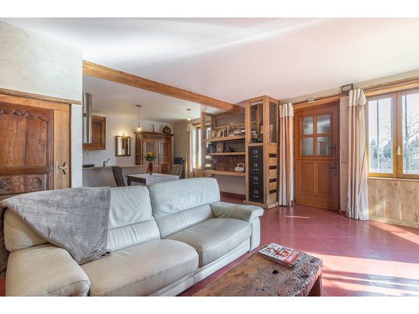 Holiday home in Épervans from £55 per night