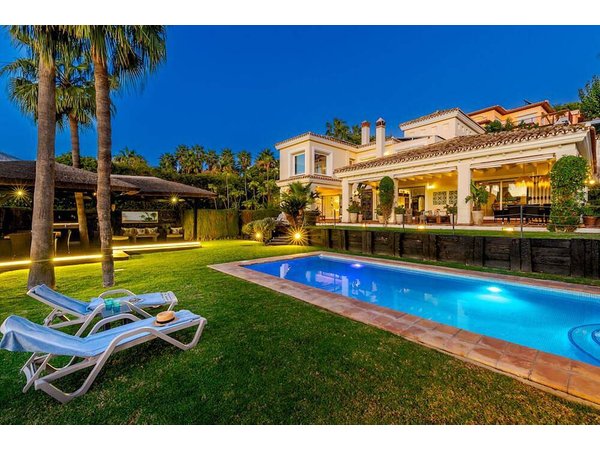 Holiday home in Benalmádena from £791 per night
