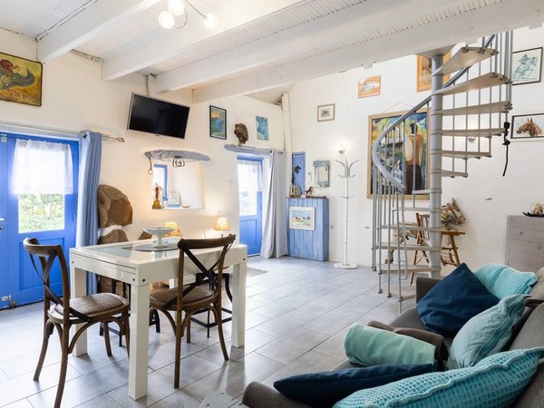 Holiday home in Côtes-d'Armor from £53 per night