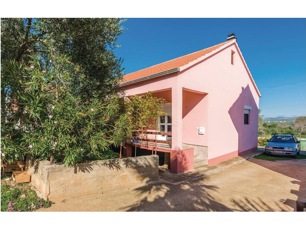 Holiday home in Zadar from £32 per night