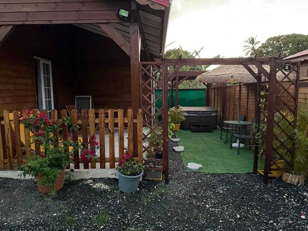 Holiday home in Petit-Canal from £40 per night