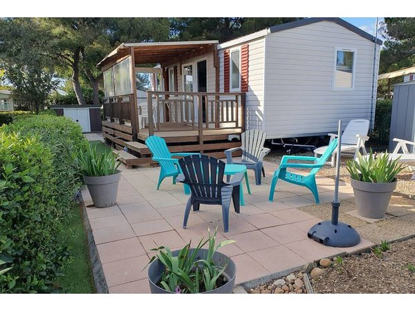 Camping in Lattes from £67 per night