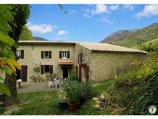 Holiday home in Drôme from £48 per night