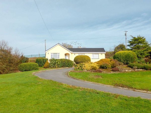 Holiday home in County Kilkenny from £96 per night