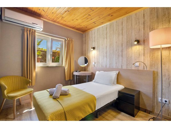 Holiday apartment in Faro from £58 per night