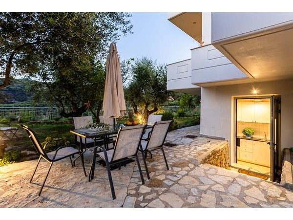 Holiday home in West Mani from £47 per night