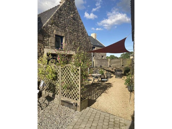 Holiday home in Crach from £54 per night