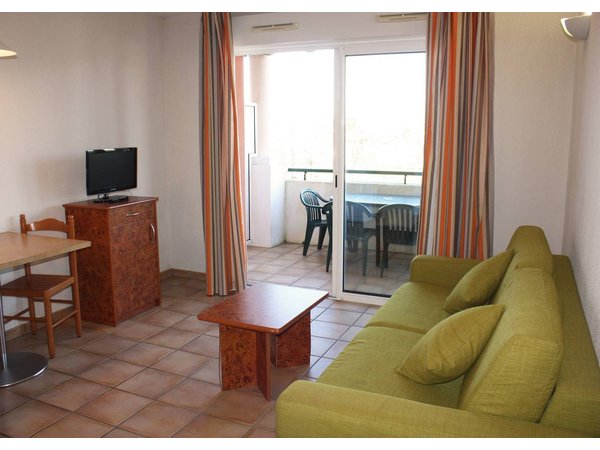 Holiday apartment in Ciboure from £58 per night