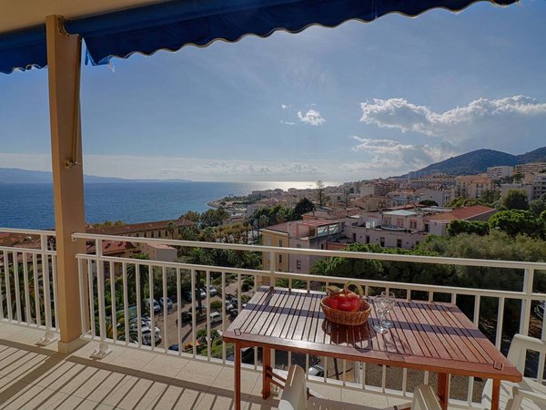 Holiday apartment in Ajaccio from £73 per night