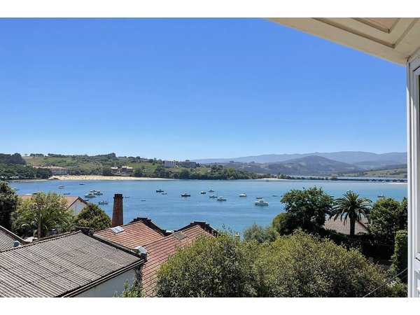 Holiday apartment in Cantabrian Coast from £122 per night