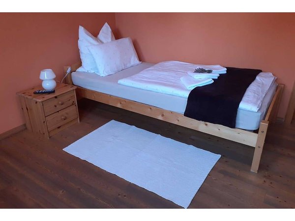Holiday home in Crimmitschau from £57 per night