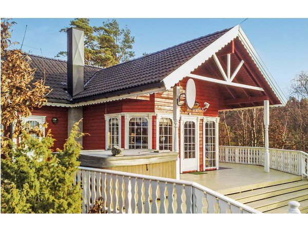 Holiday home in Lyngdal from £49 per night