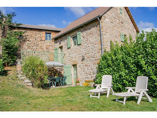 Holiday home in Lozère from £52 per night