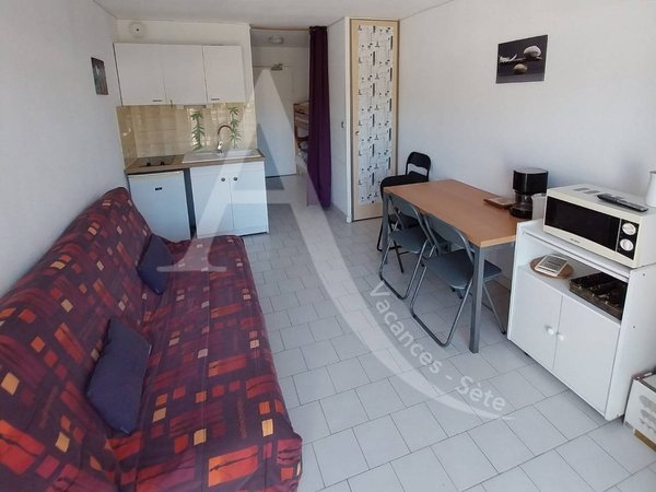 Holiday apartment in Sete from £36 per night