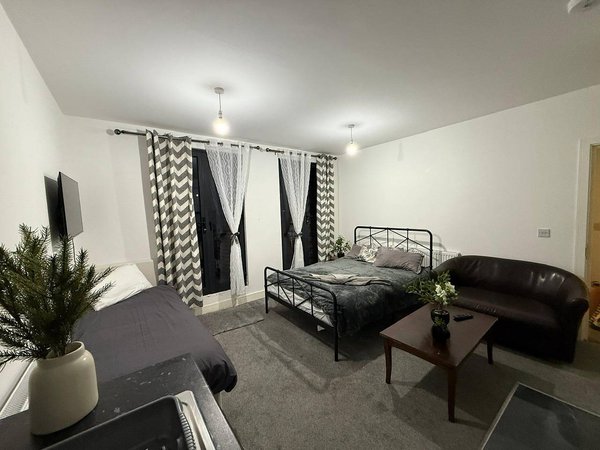 Holiday apartment in Bournemouth from £63 per night