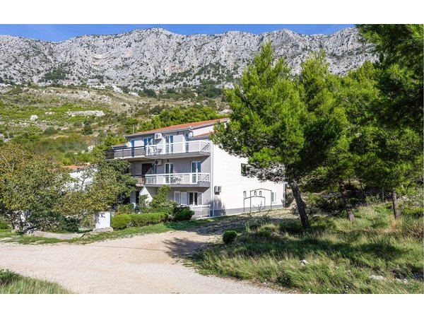 Holiday apartment in Split-Dalmatia from £27 per night