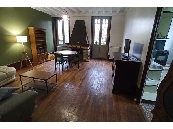 Holiday apartment in Tournus from £96 per night