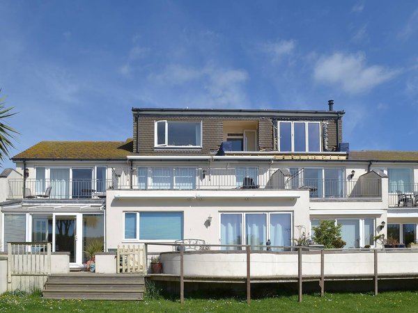Holiday home in Devon from £65 per night